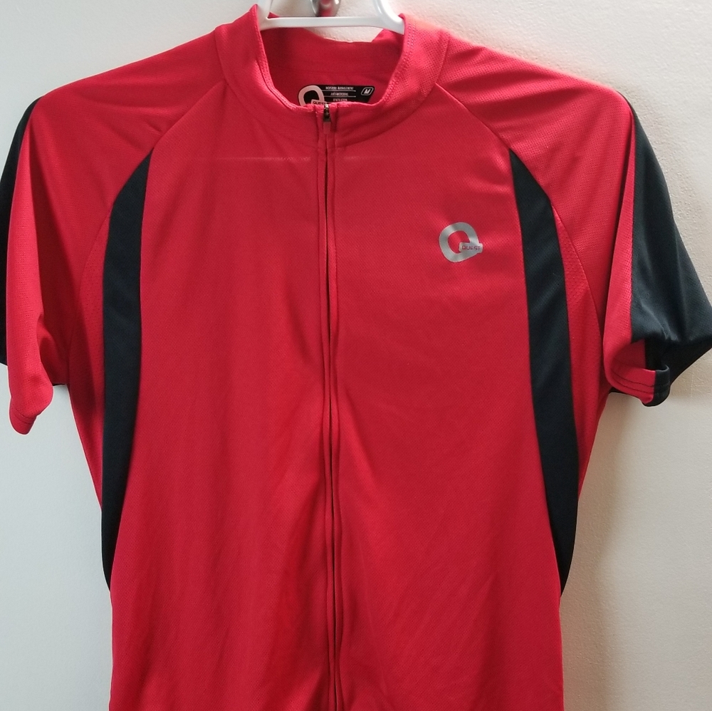 Quest Mens Jersey Vented Medium Three back‎ pocket